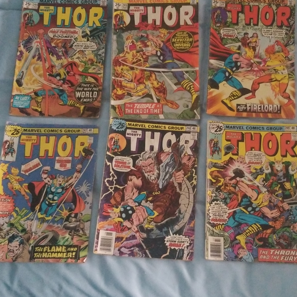 Comics - Picture 3 of 4